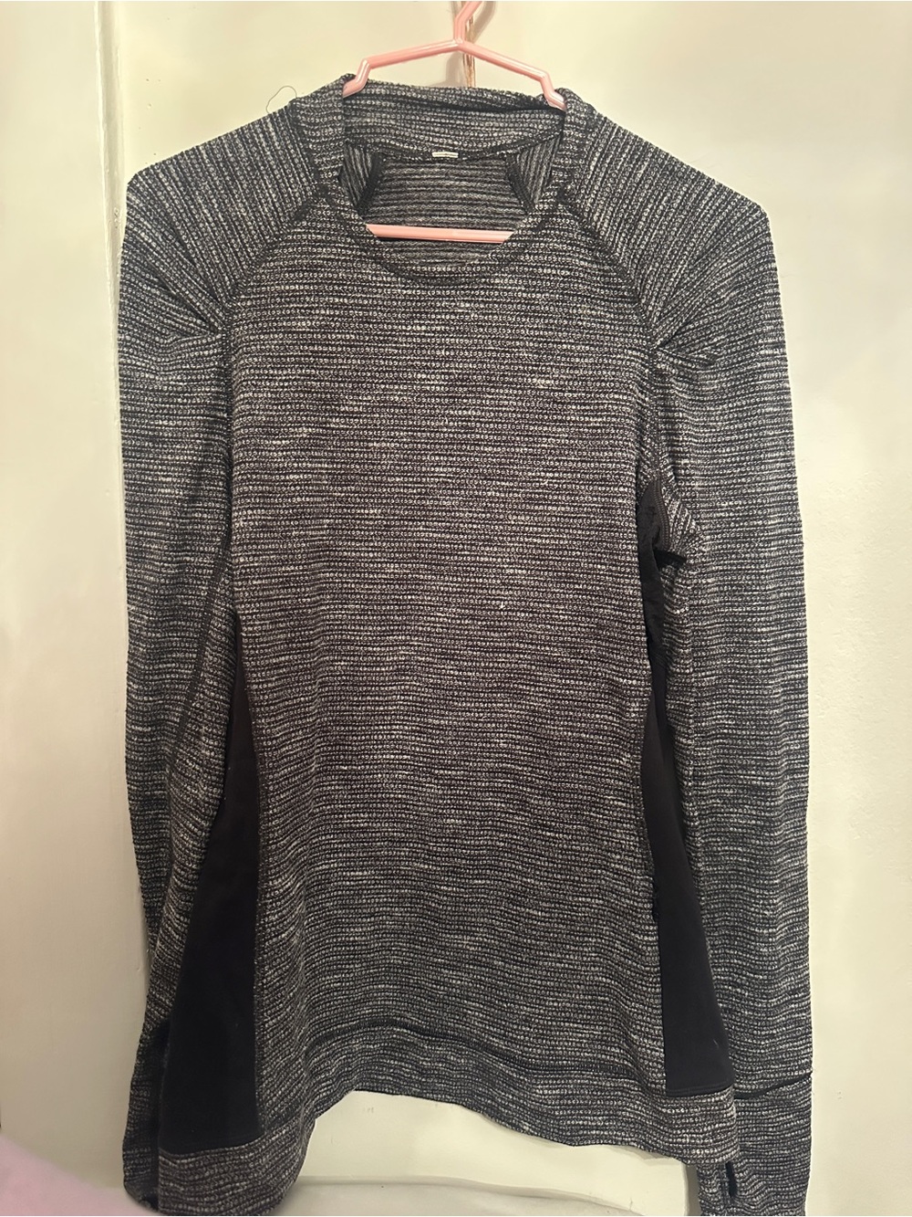 Heathered Long Sleeve Crewneck Top - Black/Gray